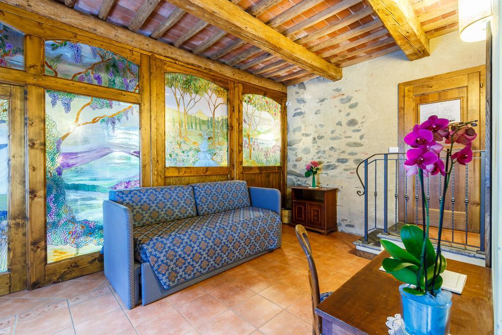 Villaggio Albergo San Lorenzo E Santa Caterina Pescia Ngoại thất bức ảnh