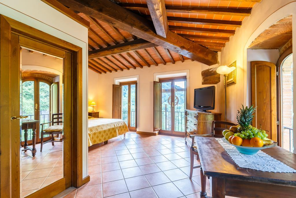 Villaggio Albergo San Lorenzo E Santa Caterina Pescia Ngoại thất bức ảnh