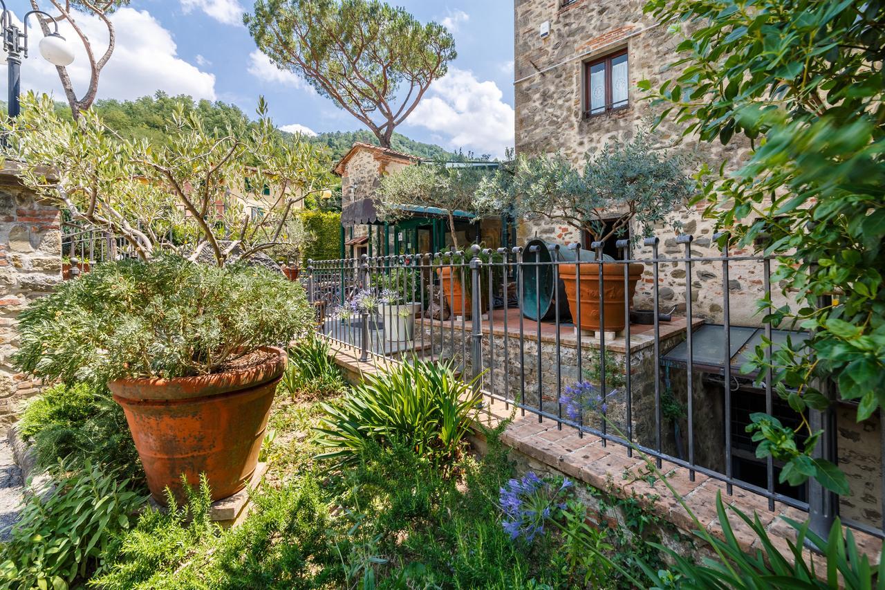 Villaggio Albergo San Lorenzo E Santa Caterina Pescia Phòng bức ảnh